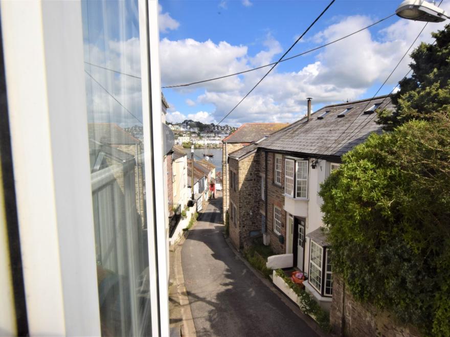 Cottage in Polruan, South Cornwall
