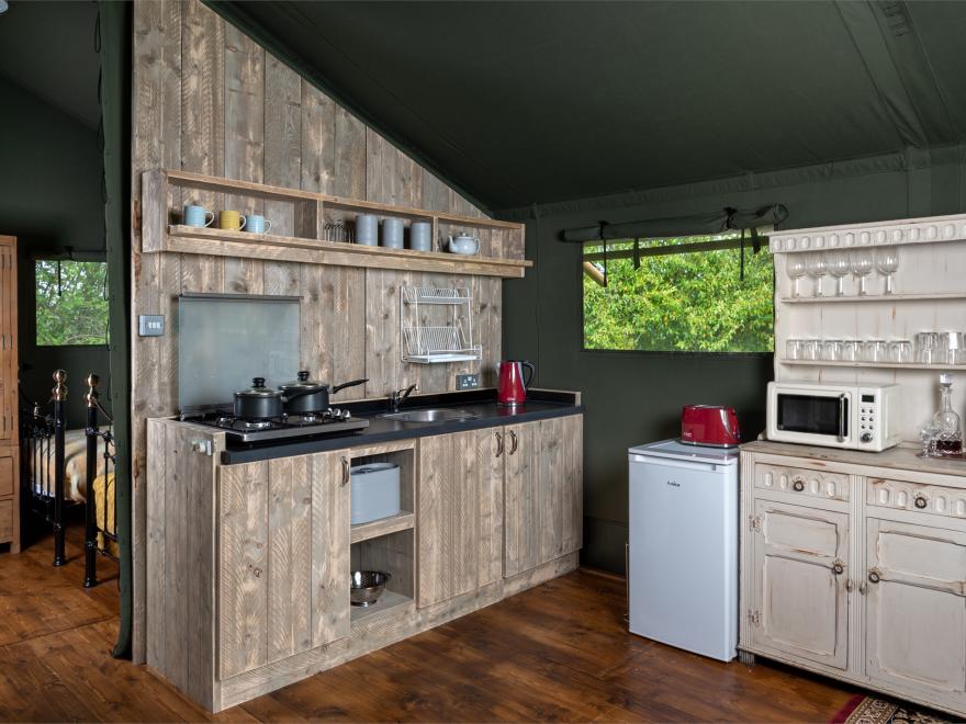 Log Cabin in Talybont-On-Usk, Mid Wales