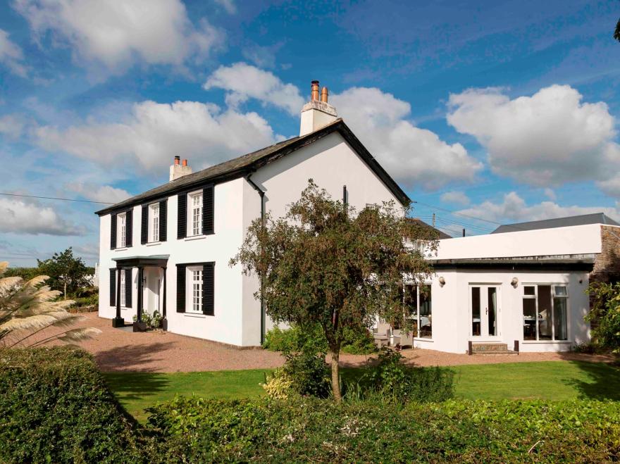House in Instow, North Devon