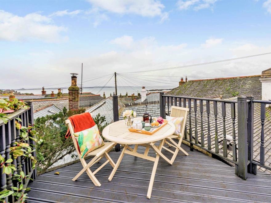 Cottage in Mousehole, West Cornwall
