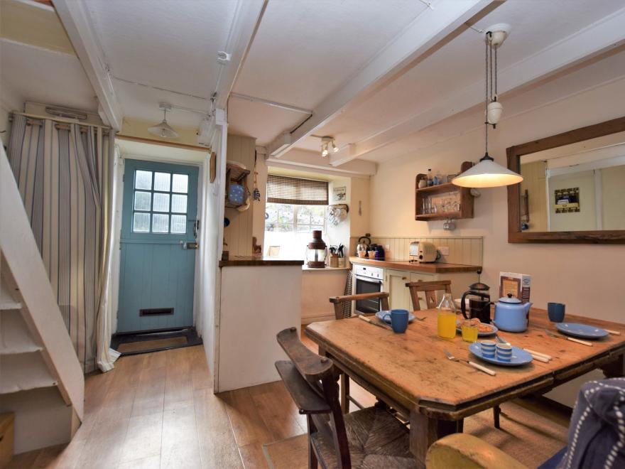 Cottage in Polruan, South Cornwall