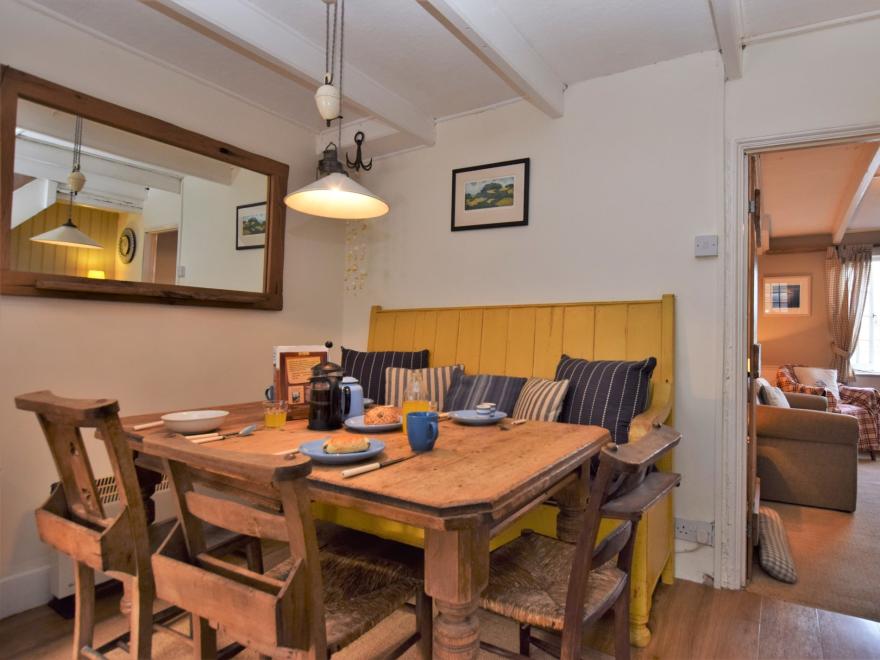 Cottage in Polruan, South Cornwall