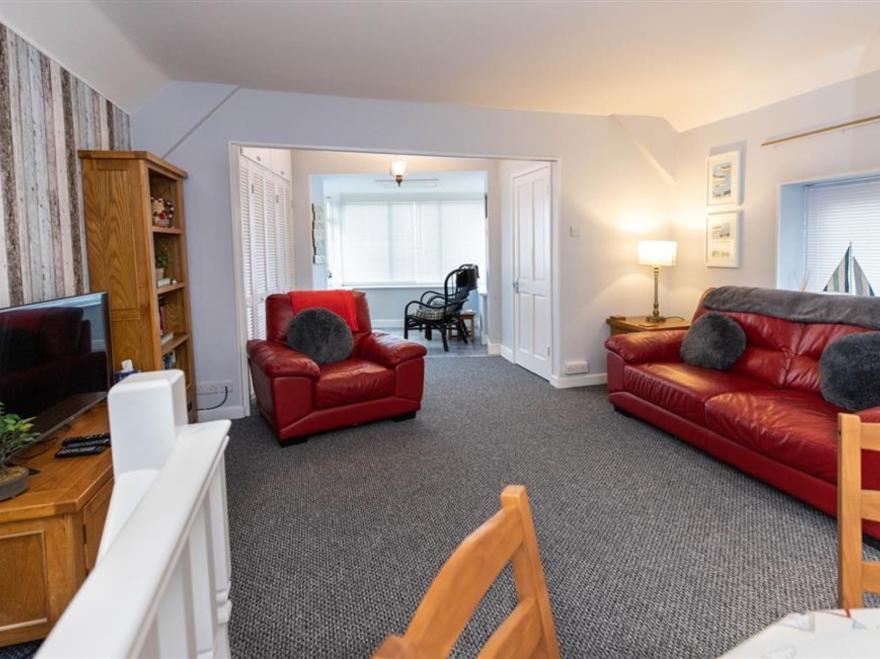 Cottage in Pendine, West Wales