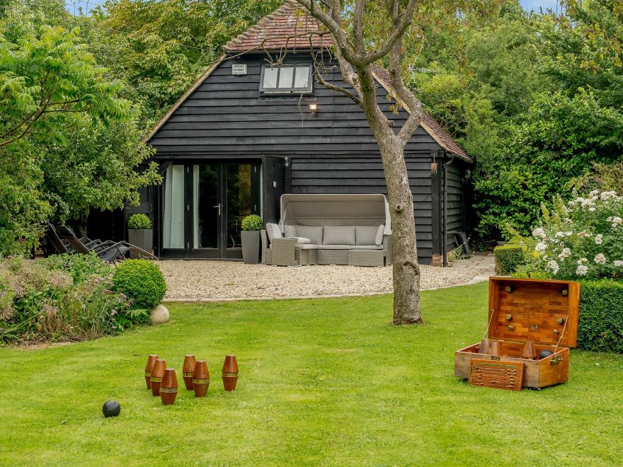 Barn in Bicester Village, Oxfordshire