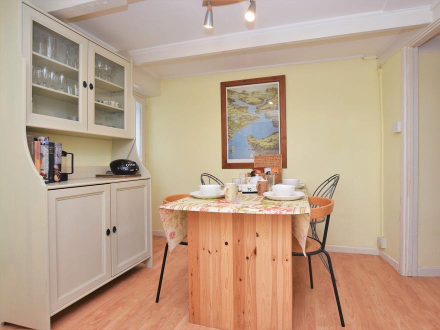 Cottage in Polruan, South Cornwall