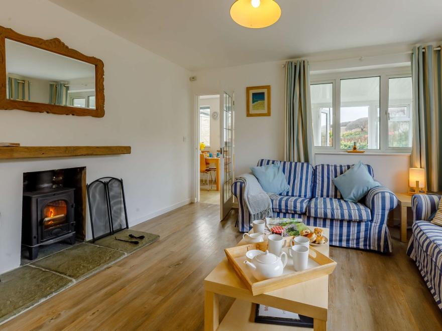 Bungalow in West Bay, Dorset