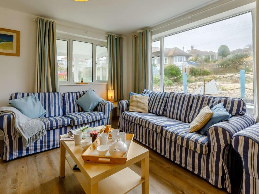 Bungalow in West Bay, Dorset