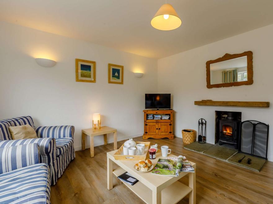 Bungalow in West Bay, Dorset