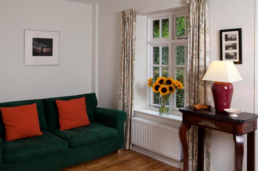 Cottage in Talybont-on-Usk, Mid Wales