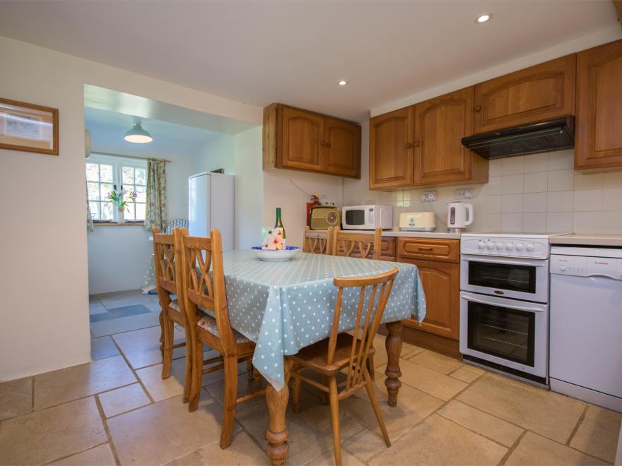 Cottage in Whitcombe, Dorset