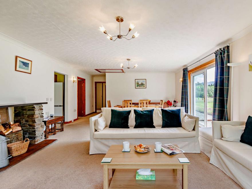 Bungalow in Fort Augustus, The Highlands