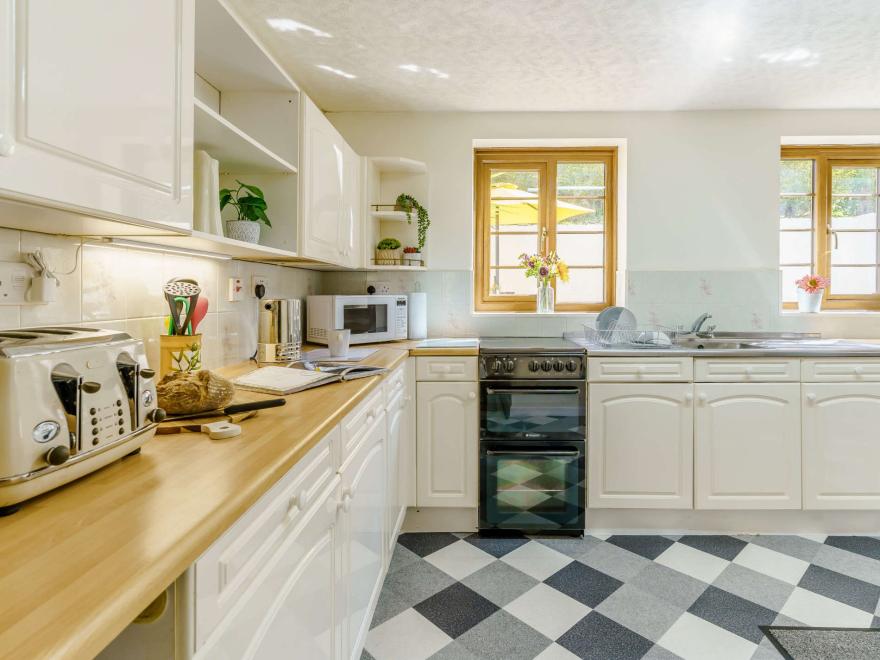 Cottage in Llanfynydd, West Wales