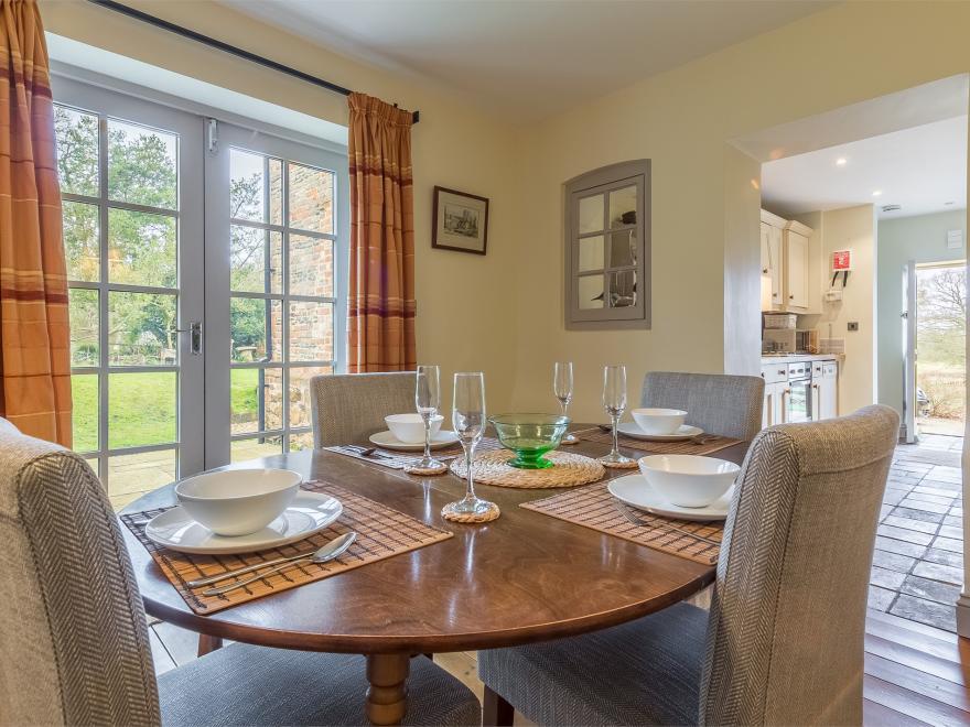 Cottage in Ingoldisthorpe, Norfolk
