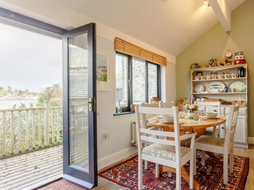 Cottage in Polruan, South Cornwall