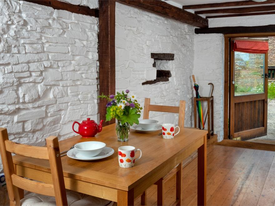Barn in Pengenffordd, Mid Wales