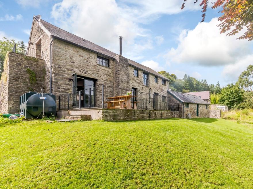 Cottage in Aberporth, West Wales
