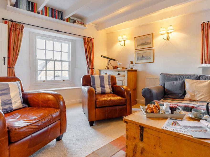 Cottage in Polruan, South Cornwall