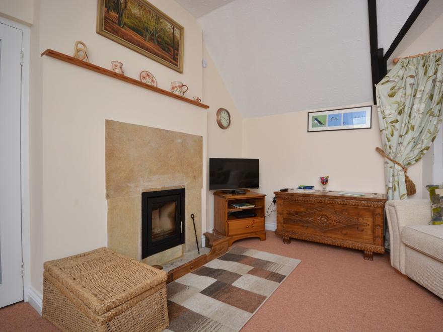 Cottage in Norton Sub Hamdon, Somerset