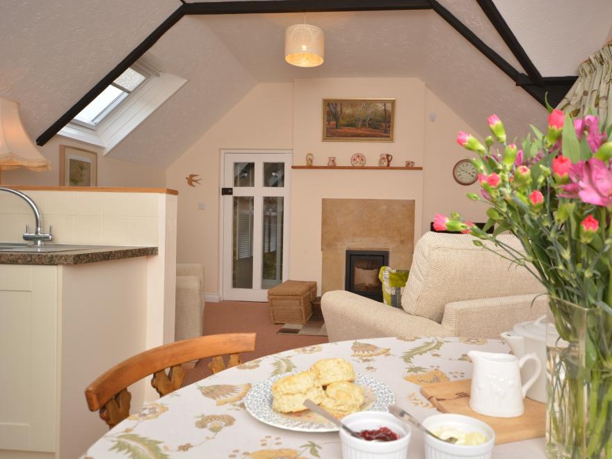 Cottage in Norton Sub Hamdon, Somerset