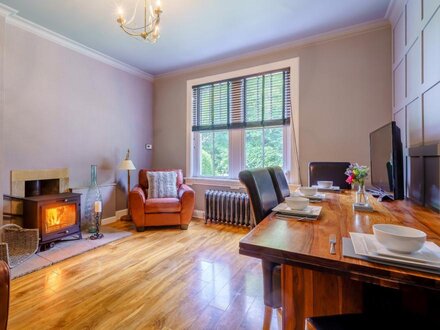 Cottage in Dechmont, Edinburgh and Lothians
