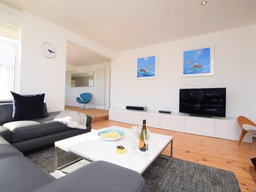 Bungalow in Brixham, South Devon