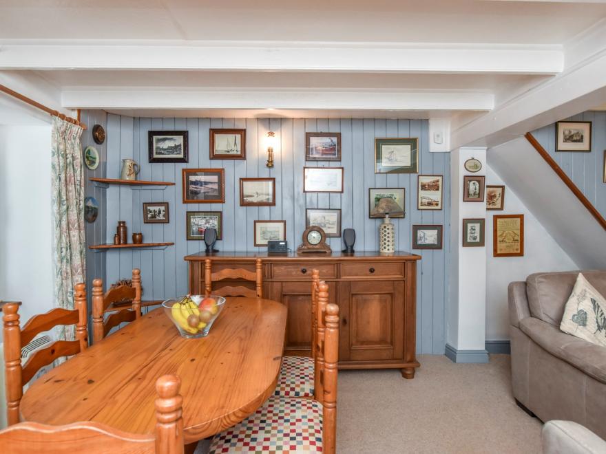Cottage in Polruan, South Cornwall