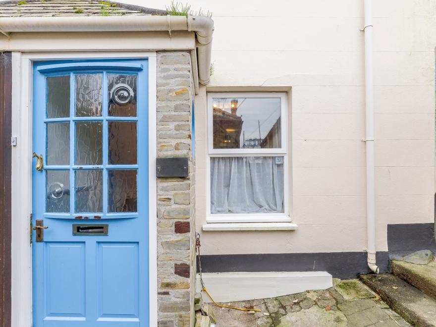 Cottage in Polruan, South Cornwall