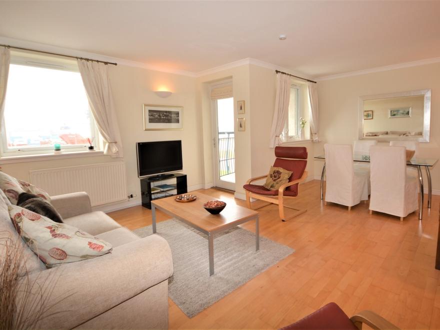 Apartment in Leith Shore, Edinburgh and Lothians