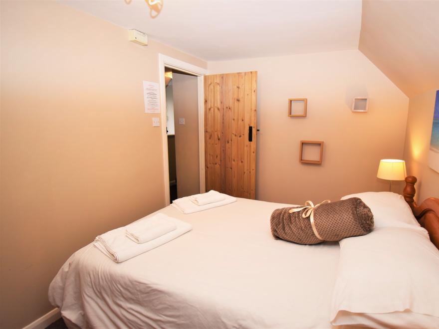 Apartment in Cosheston, West Wales