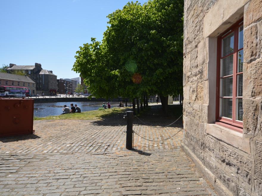 Apartment in Leith Shore, Edinburgh and Lothians