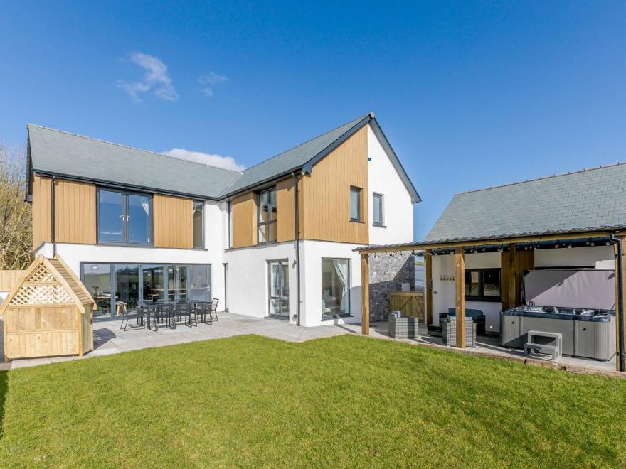 House in Bude, North Devon