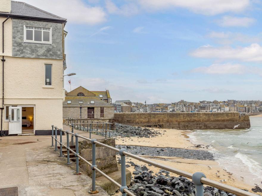 Apartment in St Ives, West Cornwall
