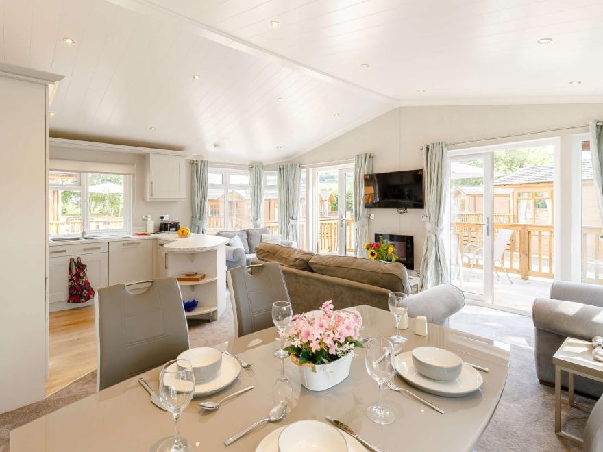 Log Cabin in Okehampton, Mid and East Devon