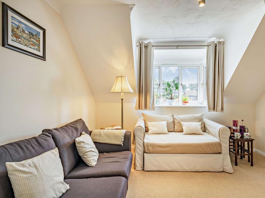 Apartment in Holt, Norfolk