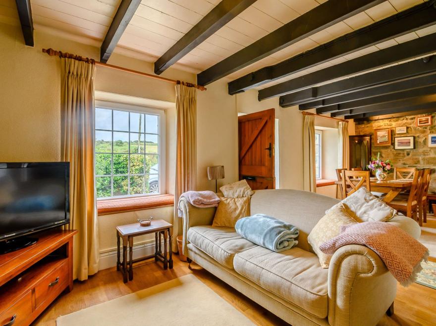 Cottage in Dinas Cross, West Wales