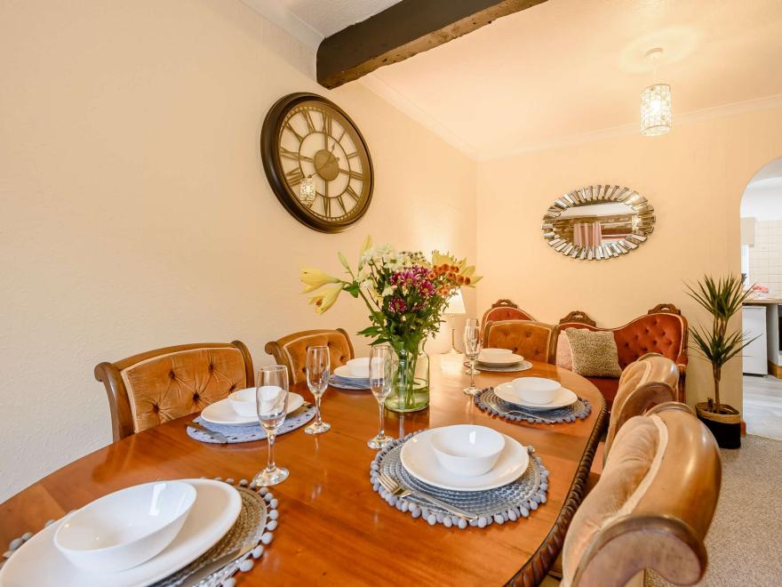 Cottage in Ferryside, West Wales