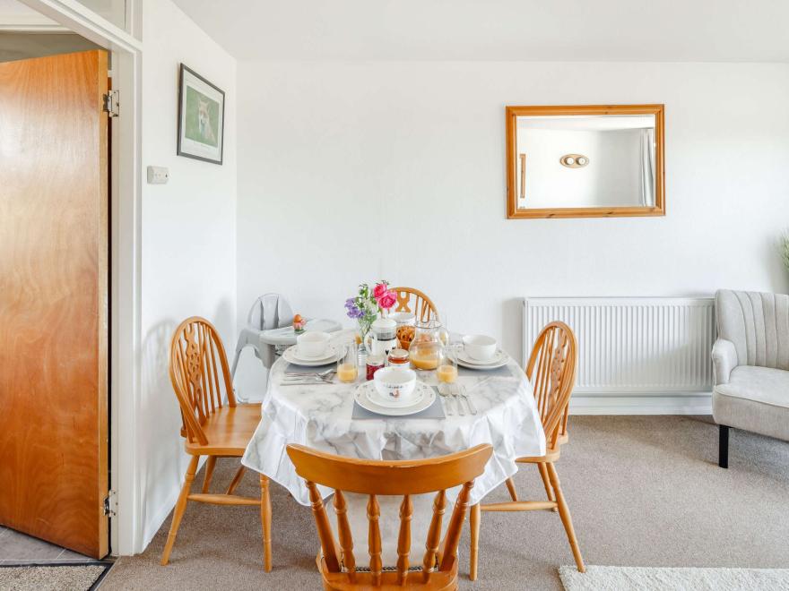 Log Cabin in Thame, Buckinghamshire