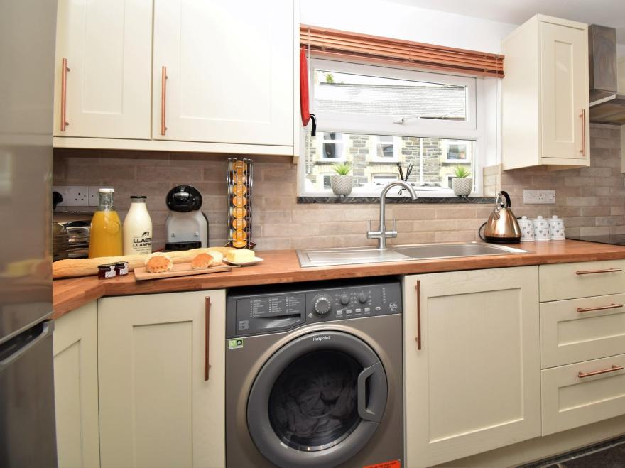 Cottage in Tregaron, Mid Wales