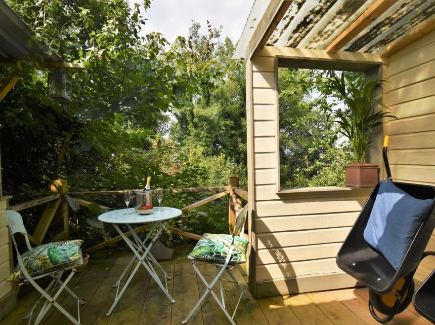 Log Cabin in Okehampton, Mid and East Devon