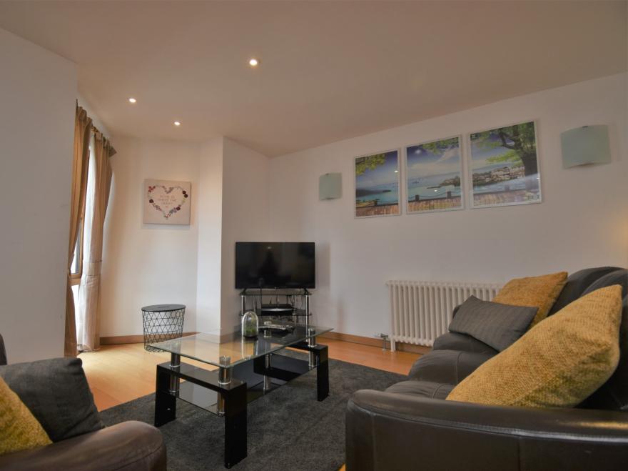 Apartment in Brixham, Devon, South Devon