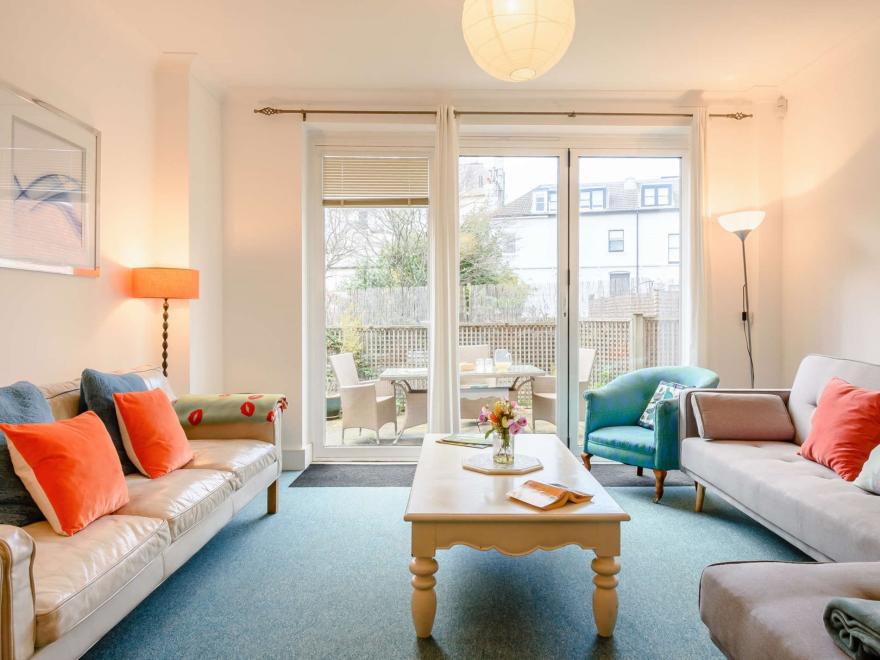 Apartment in Tunbridge Wells, Kent