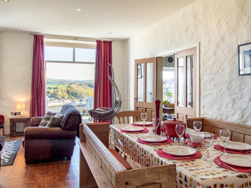 Cottage in Fishguard, West Wales