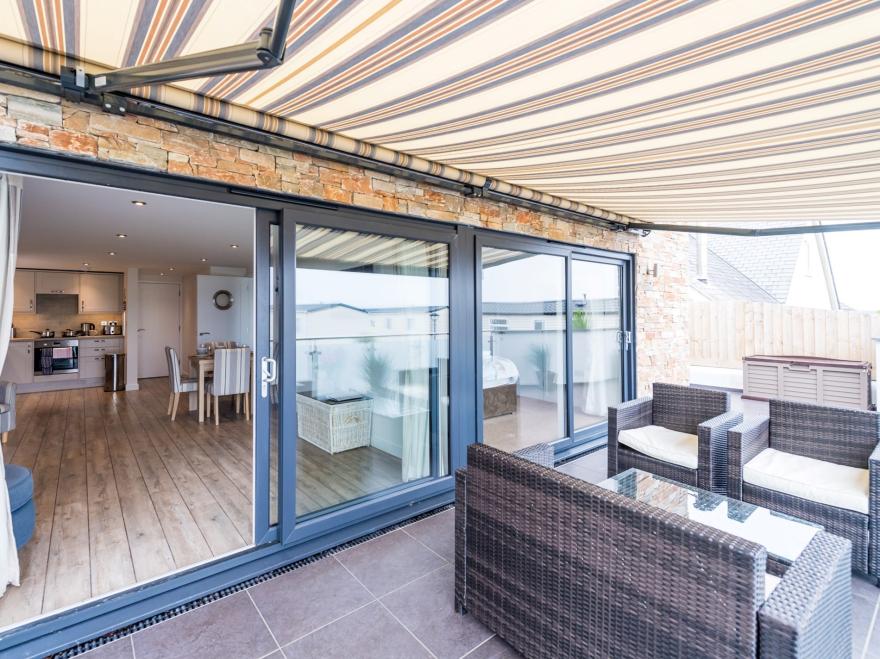 Apartment in Westward Ho!, North Devon
