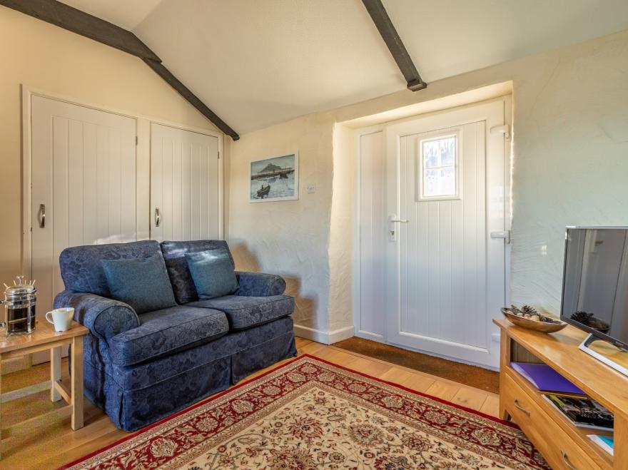 Cottage in Mullion Cove, West Cornwall