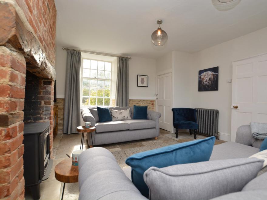Cottage in Burton Bradstock, Dorset