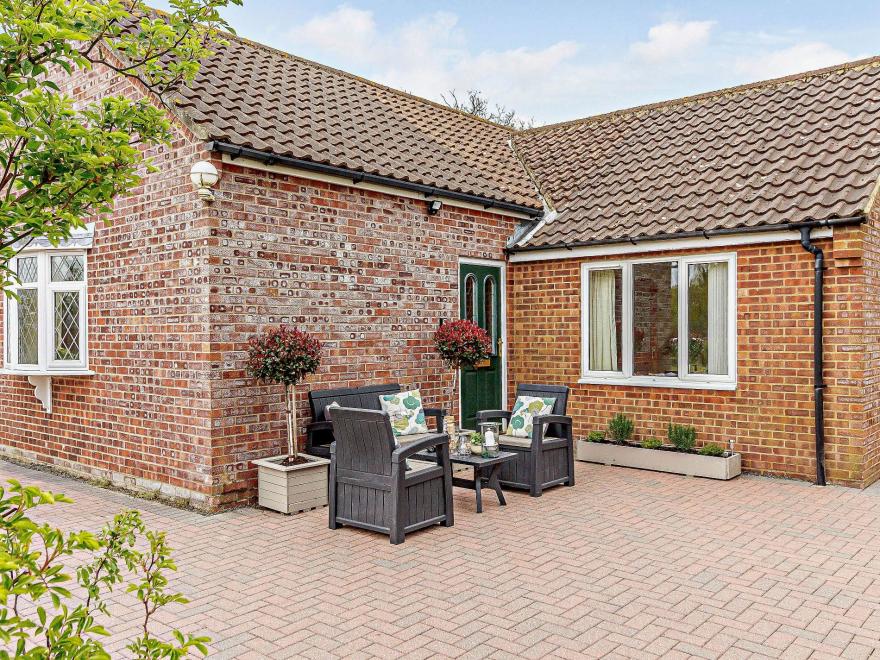 Bungalow in Mattishall, Norfolk