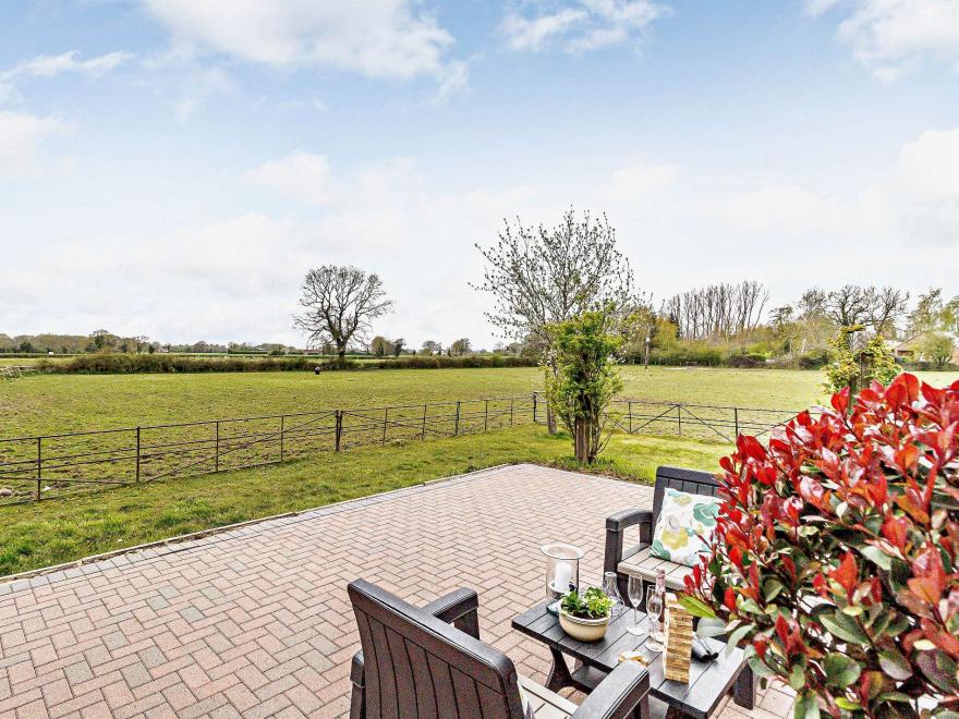 Bungalow in Mattishall, Norfolk