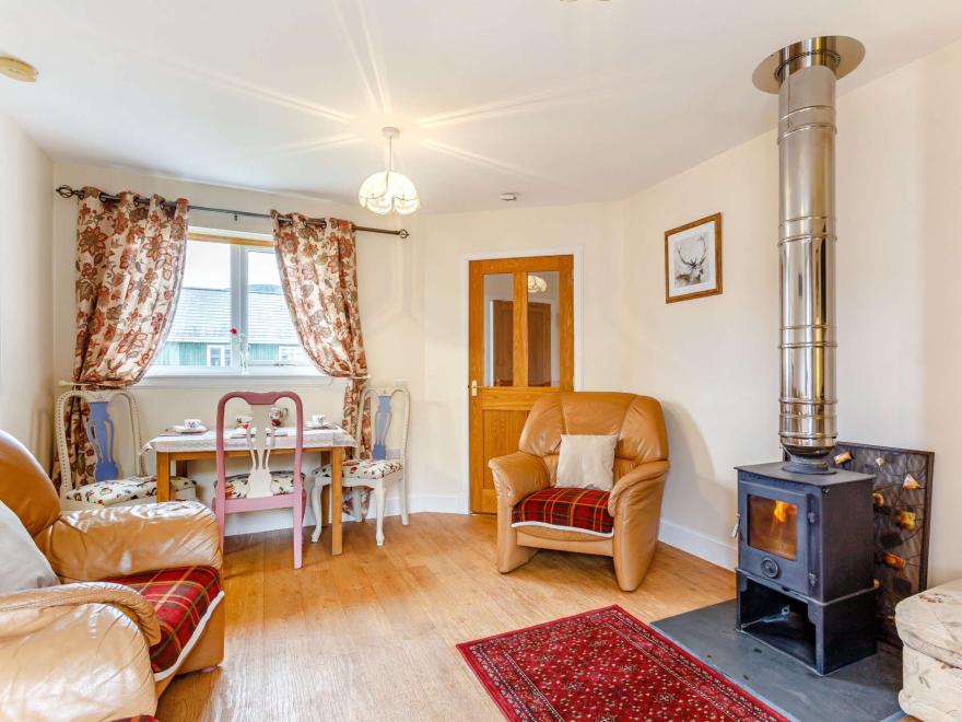 Bungalow in Loch Ness, The Highlands
