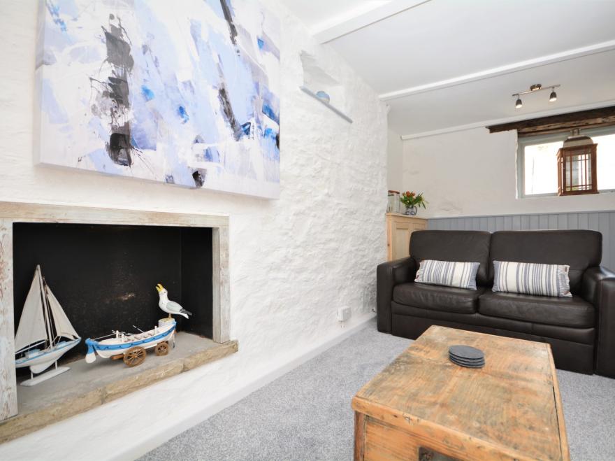 Cottage in Looe, South Cornwall