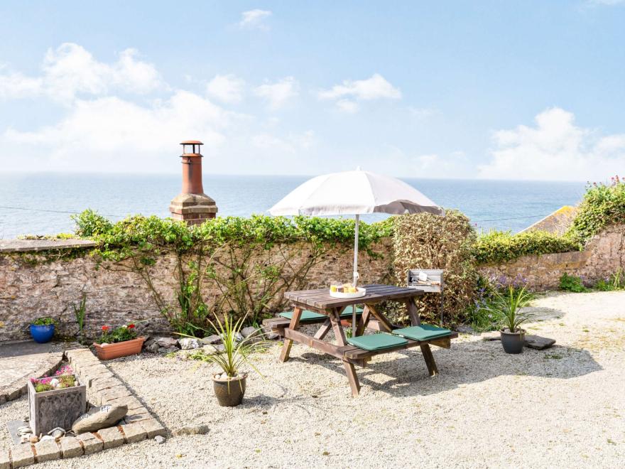 Cottage in Whitsand Bay, South Cornwall